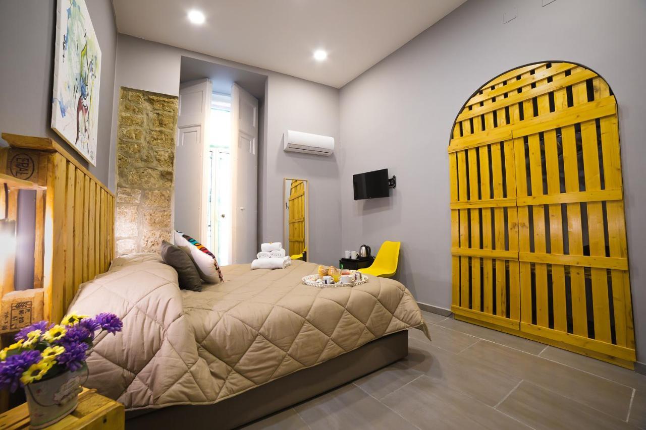 Toledo H, Historical Center, By Clapa Group Gasthof