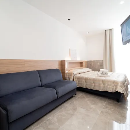 Toledo H, Naples Historical Center, By Clapa Group Hotel Room photo