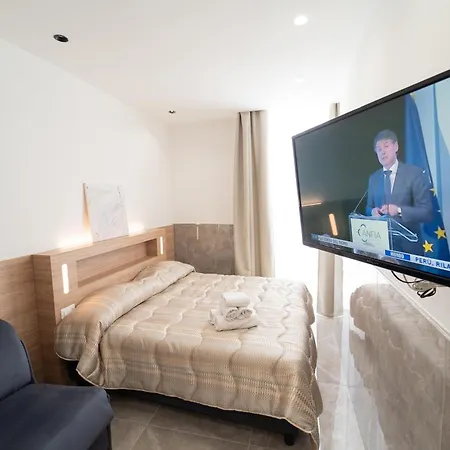 Toledo H, Naples Historical Center, By Clapa Group Hotel Room photo